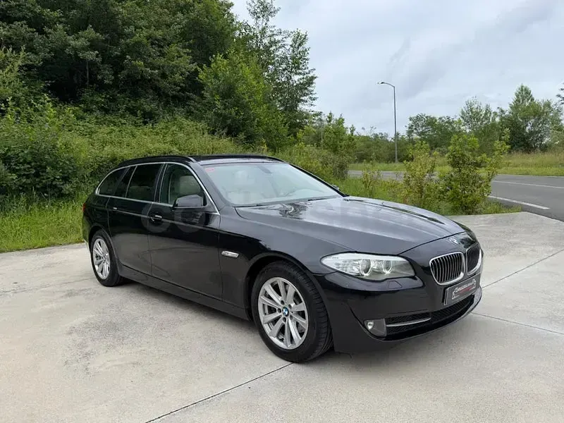Usado BMW 520 184 CV (135 kW) 2011 Negro Familiar