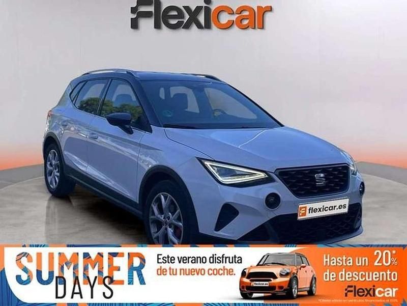 Blanco Usado 2024 Seat Arona FR SUV | 20.990 € (Precio justo) - Imagen 1/4