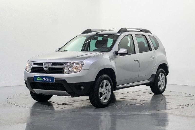 Gris Usado 2012 Dacia Duster Lauréate SUV | 9490 € (Precio justo) - Imagen 1/4