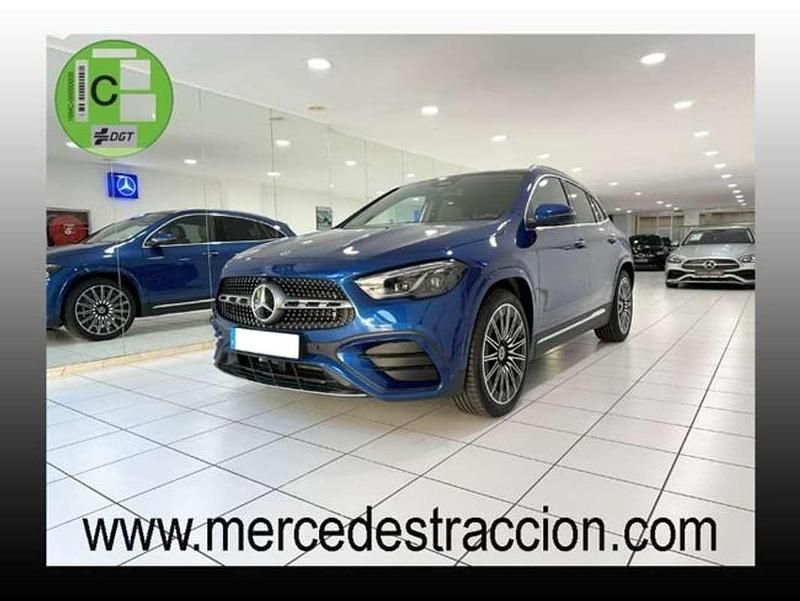 Usado Mercedes GLA220 190 CV (139 kW) 2024 Azul SUV