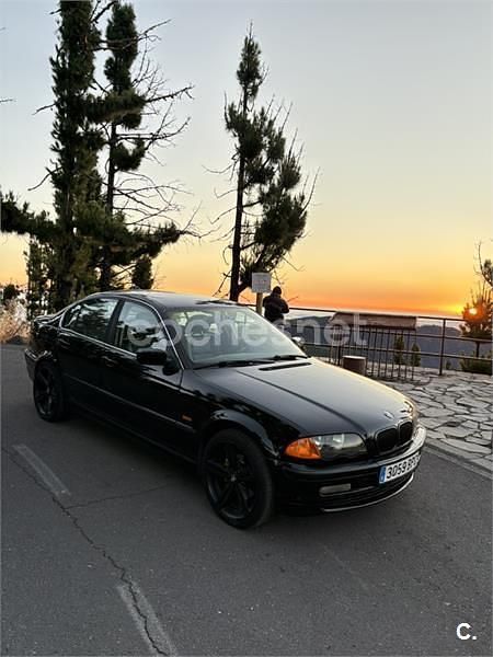 Negro Usado 2001 BMW 320 Berlina | 3500 € (Precio justo) - Imagen 1/1