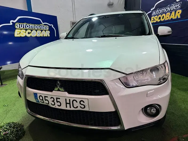 Usado Mitsubishi Outlander 156 CV (114 kW) 2011 Blanco SUV