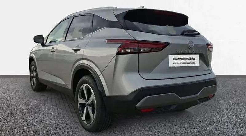 Usado Nissan Qashqai N-Connecta 158 CV (116 kW) 2023 Sapporo white (sólido) SUV