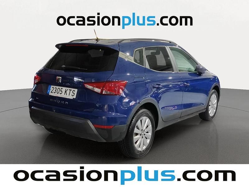 Usado Seat Arona Style 115 CV (84 kW) 2019 Azul SUV