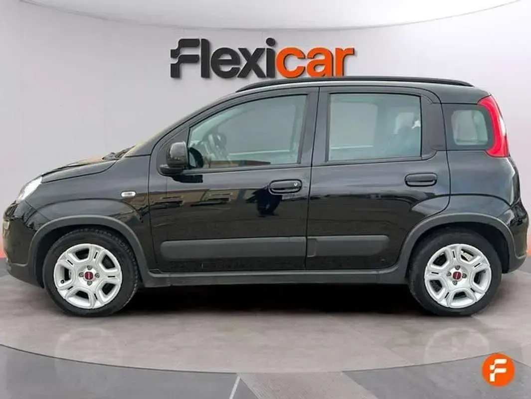 Usado Fiat Panda 71 HP (52 kW) 2022 Preto Citadino
