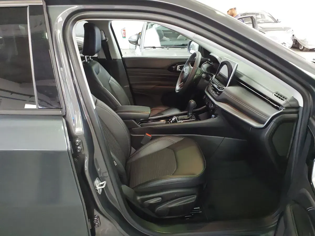 Usado Jeep Compass 190 CV (139 kW) 2022 Gris SUV