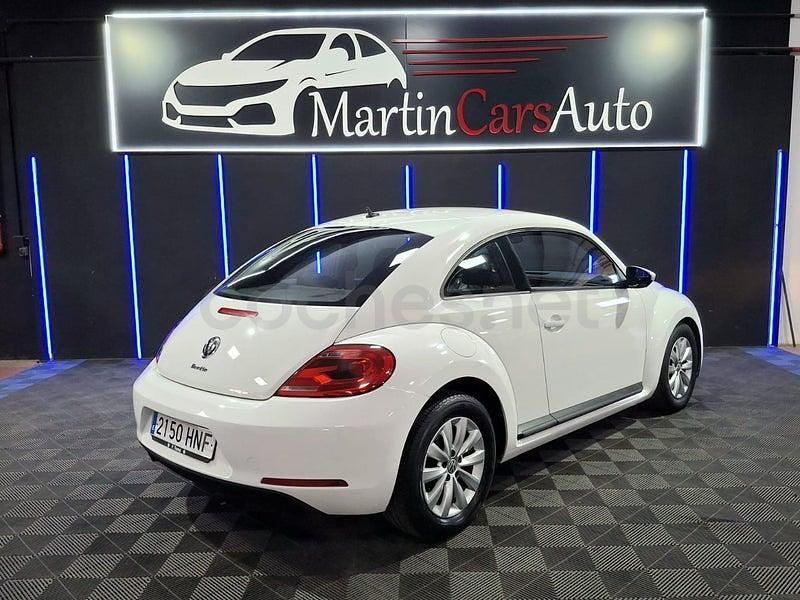 Usado VW Beetle 105 CV (77 kW) 2012 Blanco Utilitario