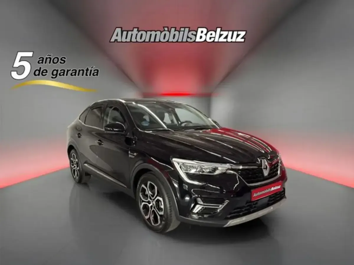 Usado Renault Arkana Equilibre 145 CV (106 kW) 2022 Negro SUV