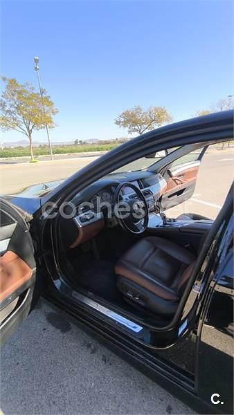 Usado BMW 520 Comfort Edition 190 CV (139 kW) 2015 Negro Berlina