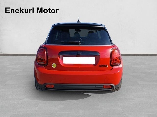 Usado Mini Cooper SE 135 kW (184 CV) 2022 Eléctrico Utilitario