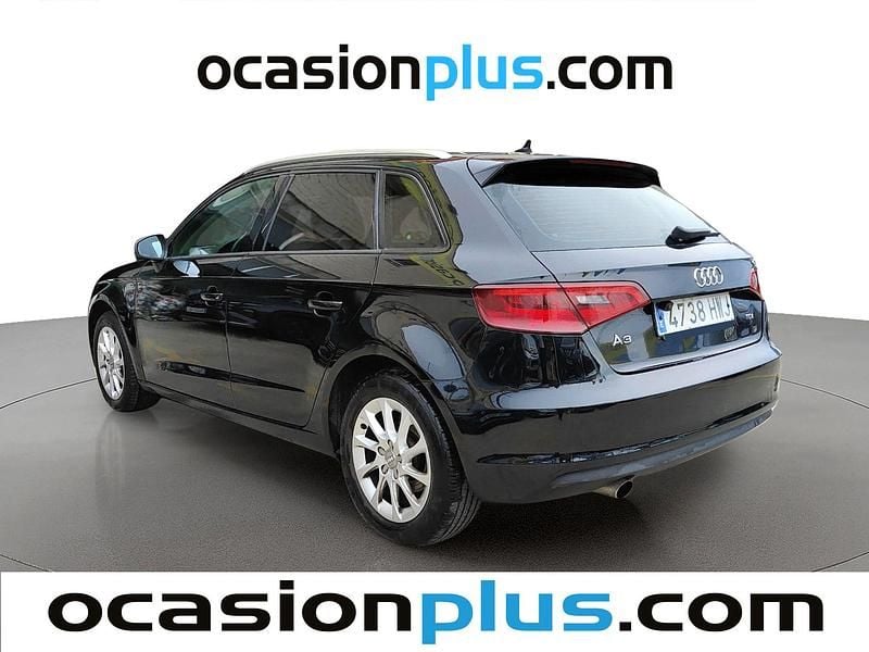 Usado Audi A3 Sportback Attraction 105 CV (77 kW) 2014 Negro Utilitario