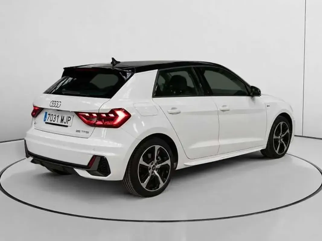Usado Audi A1 95 CV (69 kW) 2023 Blanco SUV