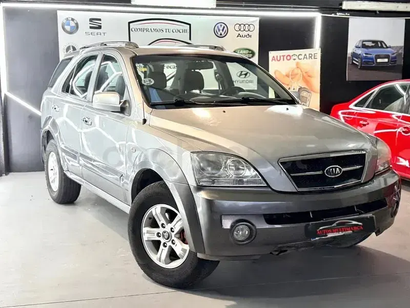 Usado Kia Sorento EX 139 CV (102 kW) 2005 Gris / plata SUV