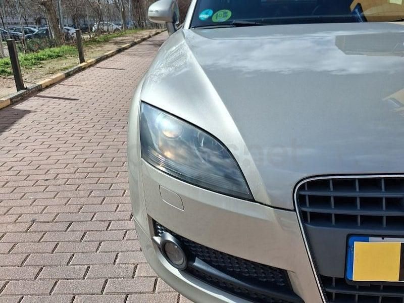 Usado Audi TT Roadster 200 CV (147 kW) 2008 Gris / plata Descapotable