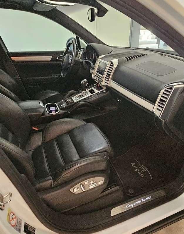 Usado Porsche Cayenne Turbo 499 CV (367 kW) 2012 Blanco SUV