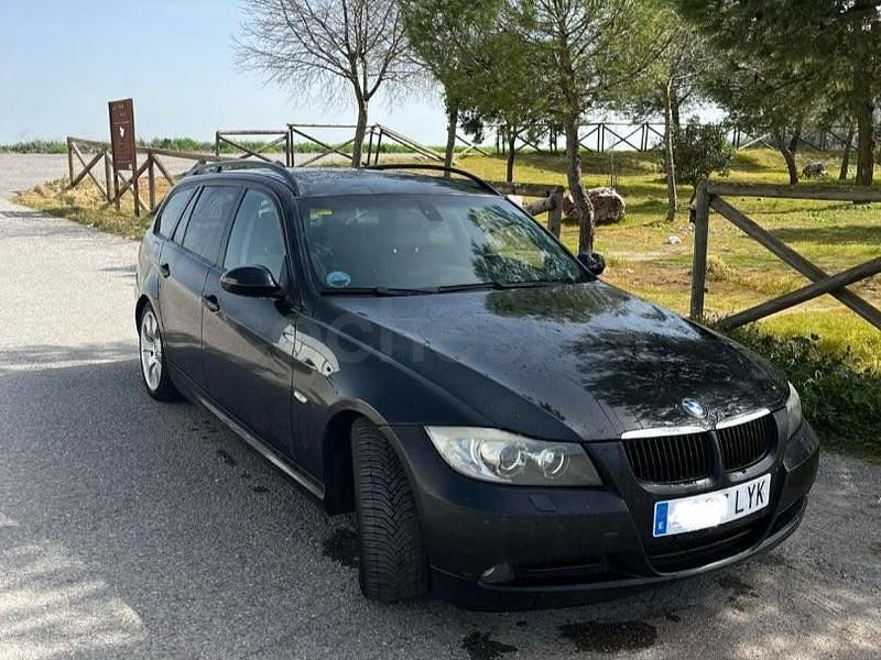 Usado BMW 320 177 CV (130 kW) 2008 Negro Familiar