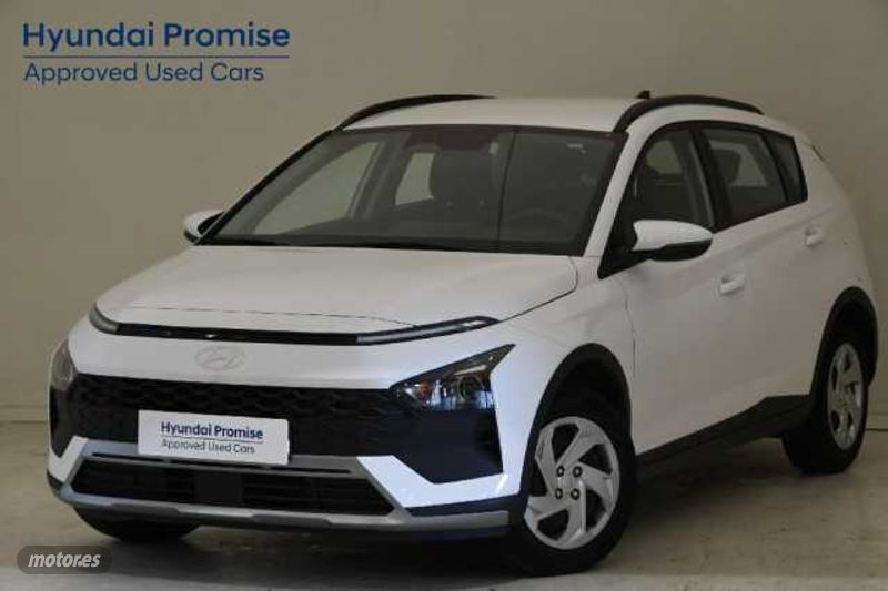 Atlas white Usado 2024 Hyundai Bayon SUV | 19.500 € (Un poco caro) - Imagen 1/4