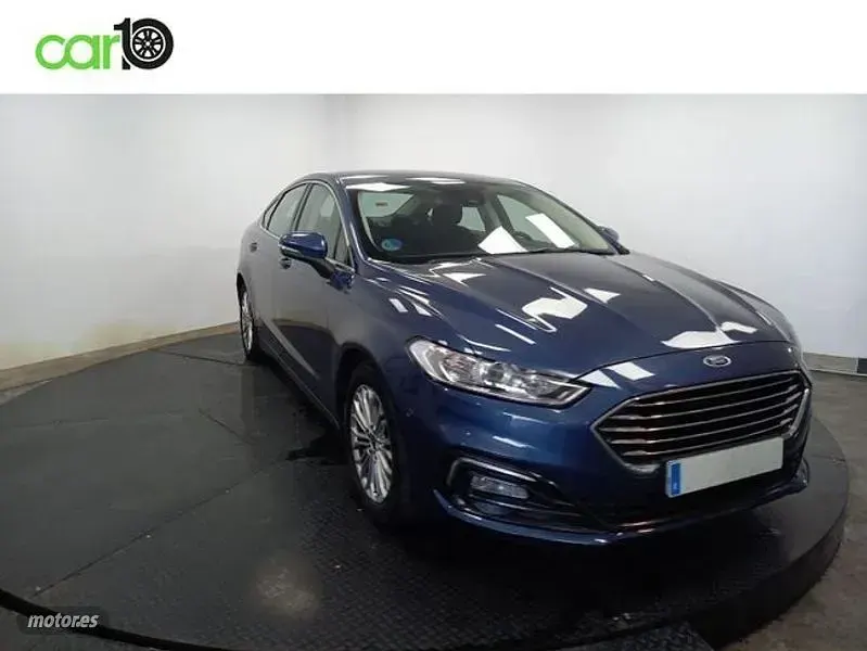 Usado Ford Mondeo Titanium 187 CV (137 kW) 2021 Azul Berlina