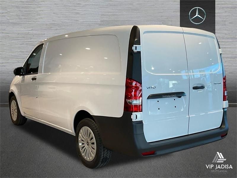 Usado Mercedes Vito 102 CV (75 kW) 2024 Blanco Van