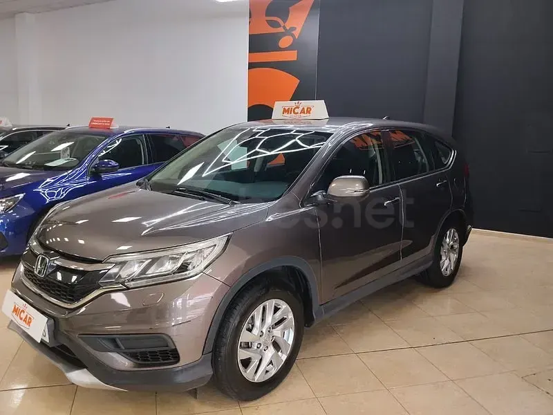 Usado Honda CR-V Comfort 120 CV (88 kW) 2017 Marrón SUV