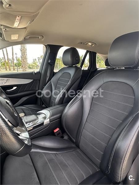 Usado Mercedes GLC220 194 HP (142 kW) 2022 Branco SUV