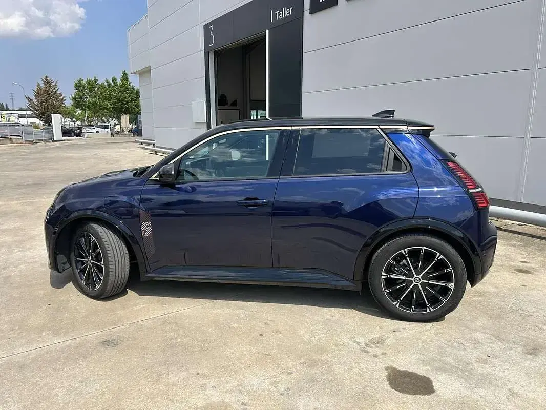 Usado Renault Mégane Iconic 110 kW (150 CV) 2024 Utilitario