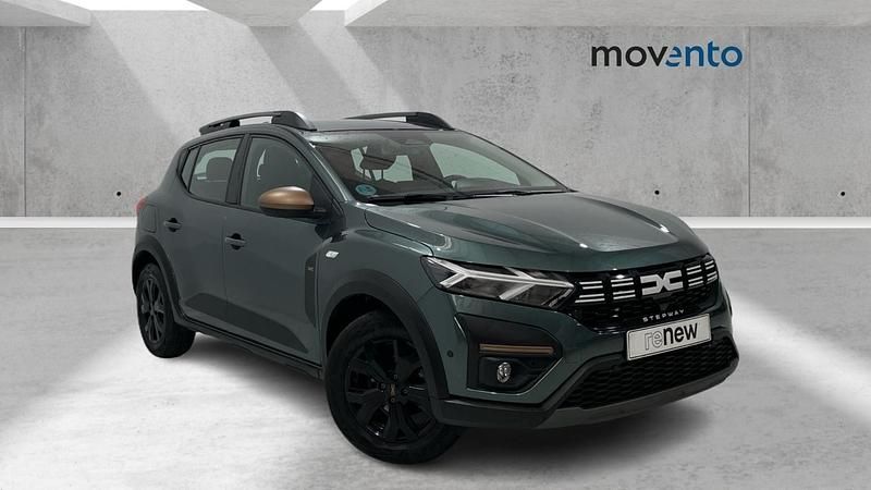 Usado Dacia Sandero Extreme 110 CV (80 kW) 2024 Verde Berlina