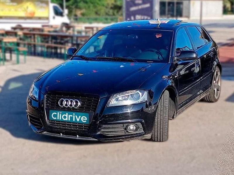 Usado Audi A3 Ambiente 140 CV (102 kW) 2012 Negro Utilitario
