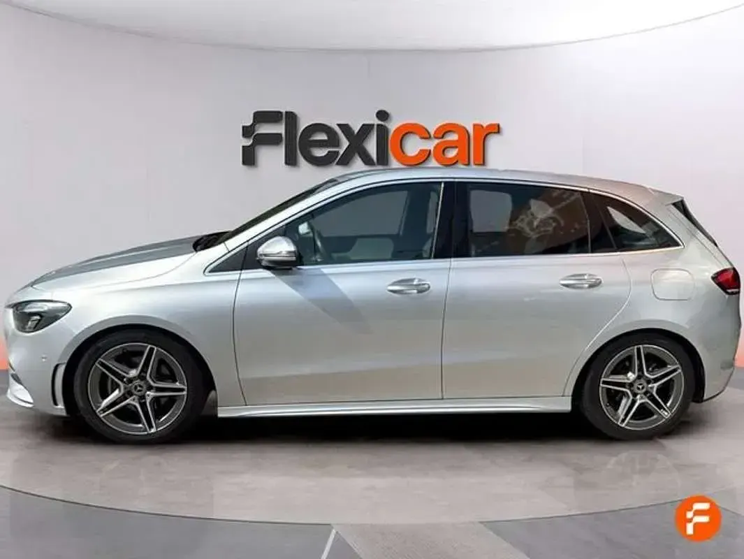Usado Mercedes B200 150 CV (110 kW) 2019 Gris Utilitario
