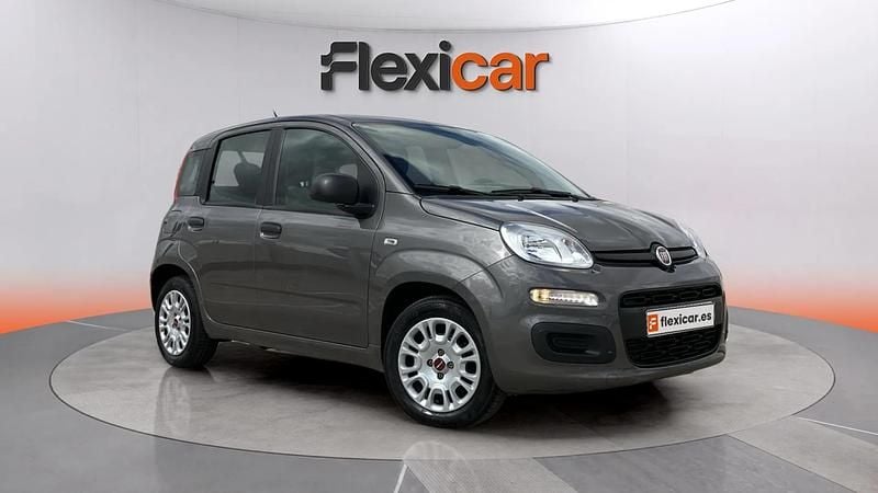 Usado Fiat Panda Sport 71 CV (52 kW) 2022 Gris Utilitario