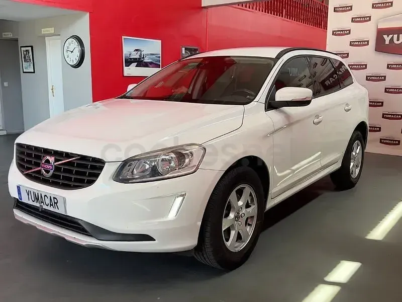 Usado Volvo XC60 Kinetic 150 CV (110 kW) 2016 Blanco SUV