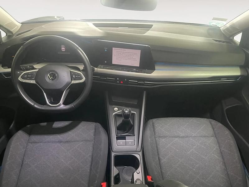 Usado VW Golf VIII Life 115 CV (84 kW) 2022 Azul