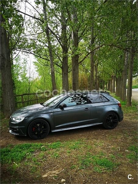 Usado Audi A3 Ambiente 180 CV (132 kW) 2013 Gris / plata Berlina