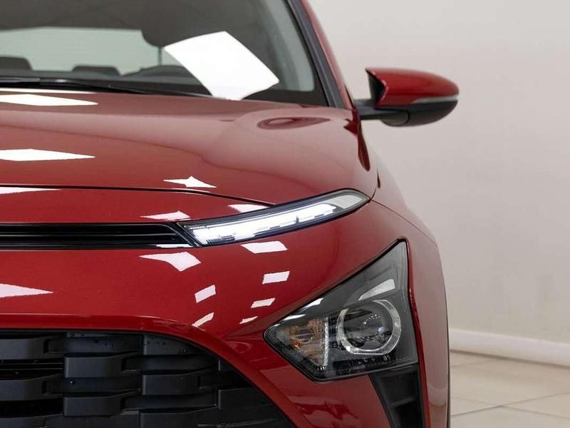Usado Hyundai Bayon 84 CV (61 kW) 2023 Rojo SUV