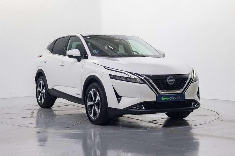 Usado Nissan Qashqai N-Connecta 190 CV (139 kW) 2023 Blanco SUV