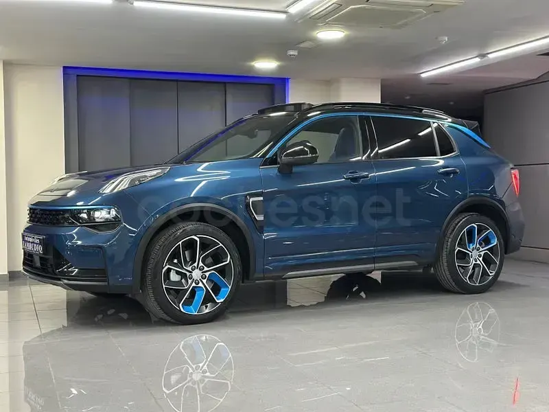 Usado Lynk & Co 01 261 CV (191 kW) 2023 Azul SUV
