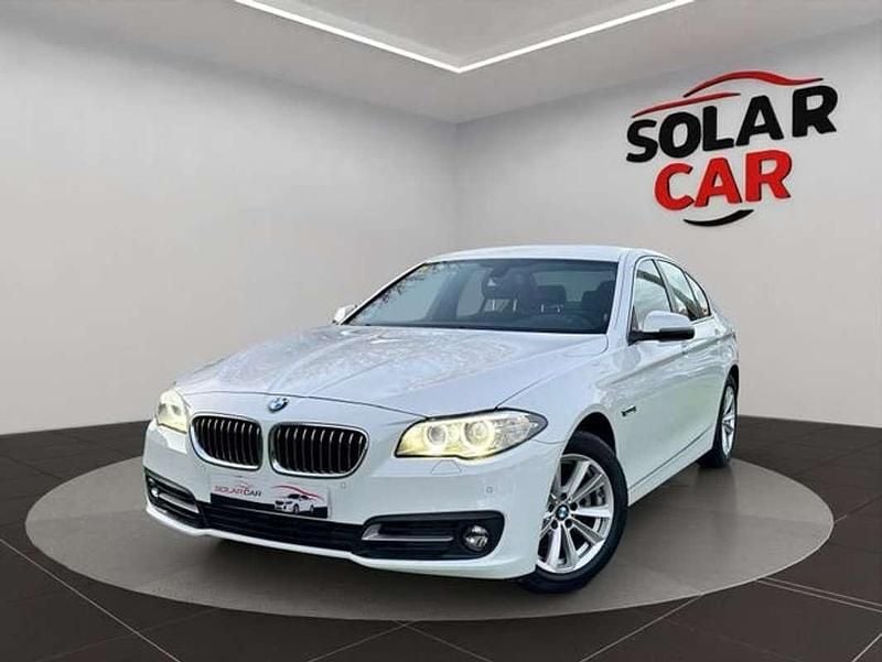 Blanco Usado 2015 BMW 520 Comfort Edition Berlina | 16.600 € (Precio justo) - Imagen 1/4