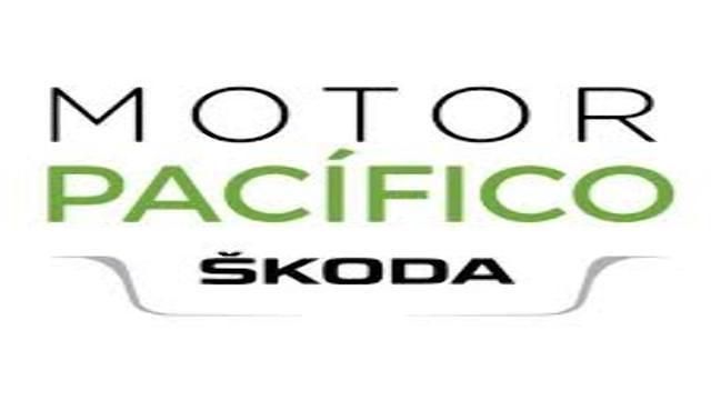 Usado Skoda Superb Style 150 CV (110 kW) 2020 Azul Familiar