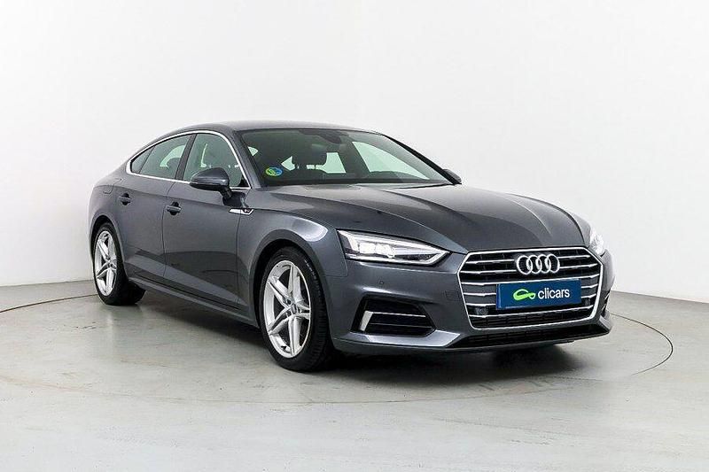 Usado Audi A5 Sportback S-Line 190 CV (139 kW) 2019 Gris Utilitario