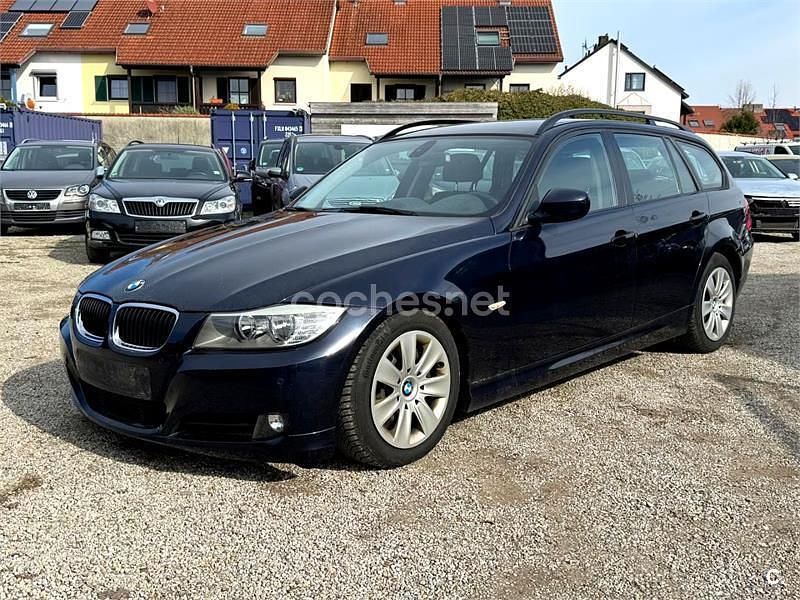 Usado BMW 320 170 CV (125 kW) 2009 Negro Familiar
