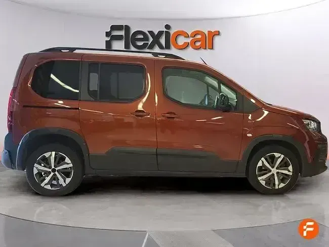 Usado Peugeot Rifter GT 100 CV (73 kW) 2021 Naranja Monovolumen