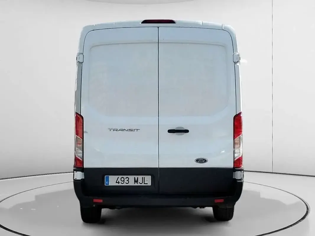 Usado Ford Transit Trend 131 CV (96 kW) 2023 Blanco Van