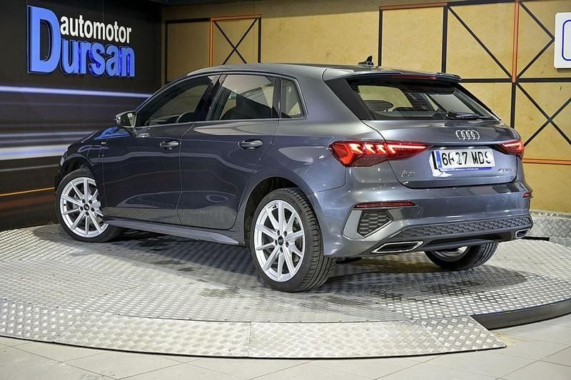 Usado Audi A3 Sportback e-tron S-Line 204 CV (150 kW) 2023 Gris Utilitario