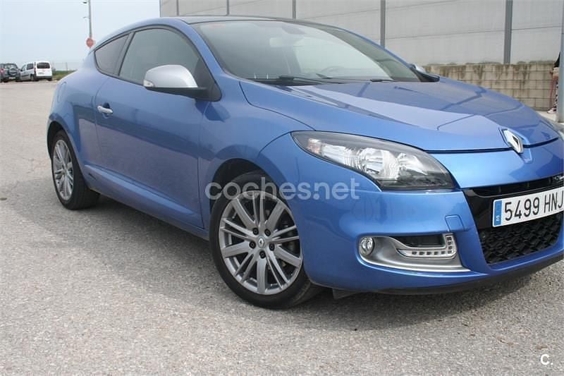 Usado Renault Mégane Bose Edition 130 CV (95 kW) 2012 Azul Berlina