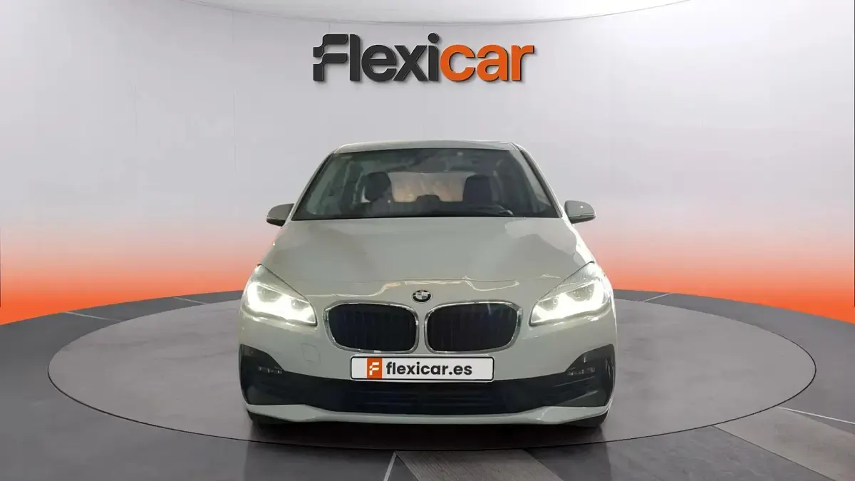 Usado BMW 216 116 CV (85 kW) 2020 Blanco Coupe