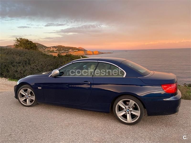 Usado BMW 320 Cabriolet 177 CV (130 kW) 2011 Azul Descapotable