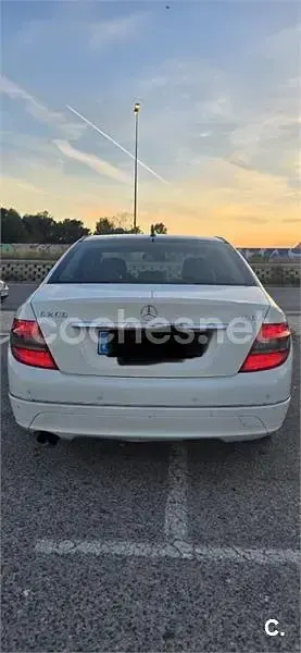 Usado Mercedes C200 Avantgarde 122 CV (89 kW) 2008 Blanco Berlina