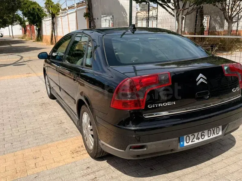 Usado Citroën C5 110 CV (80 kW) 2006 Negro Berlina