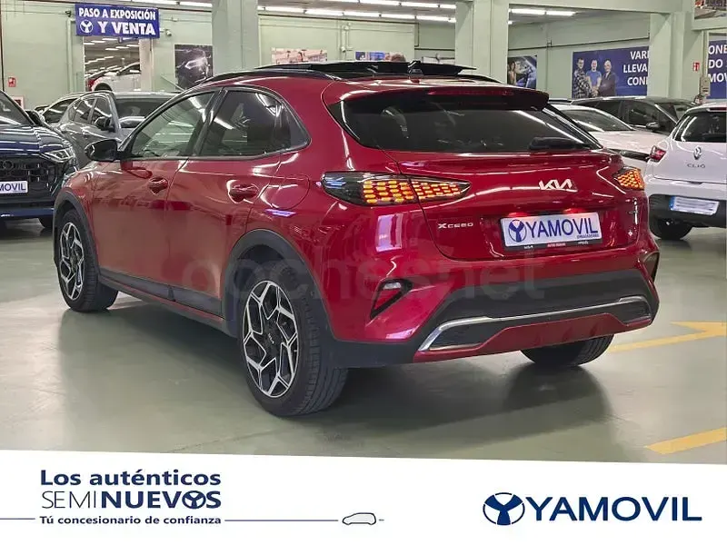 Usado Kia XCeed GT-Line 120 CV (88 kW) 2022 Rojo SUV