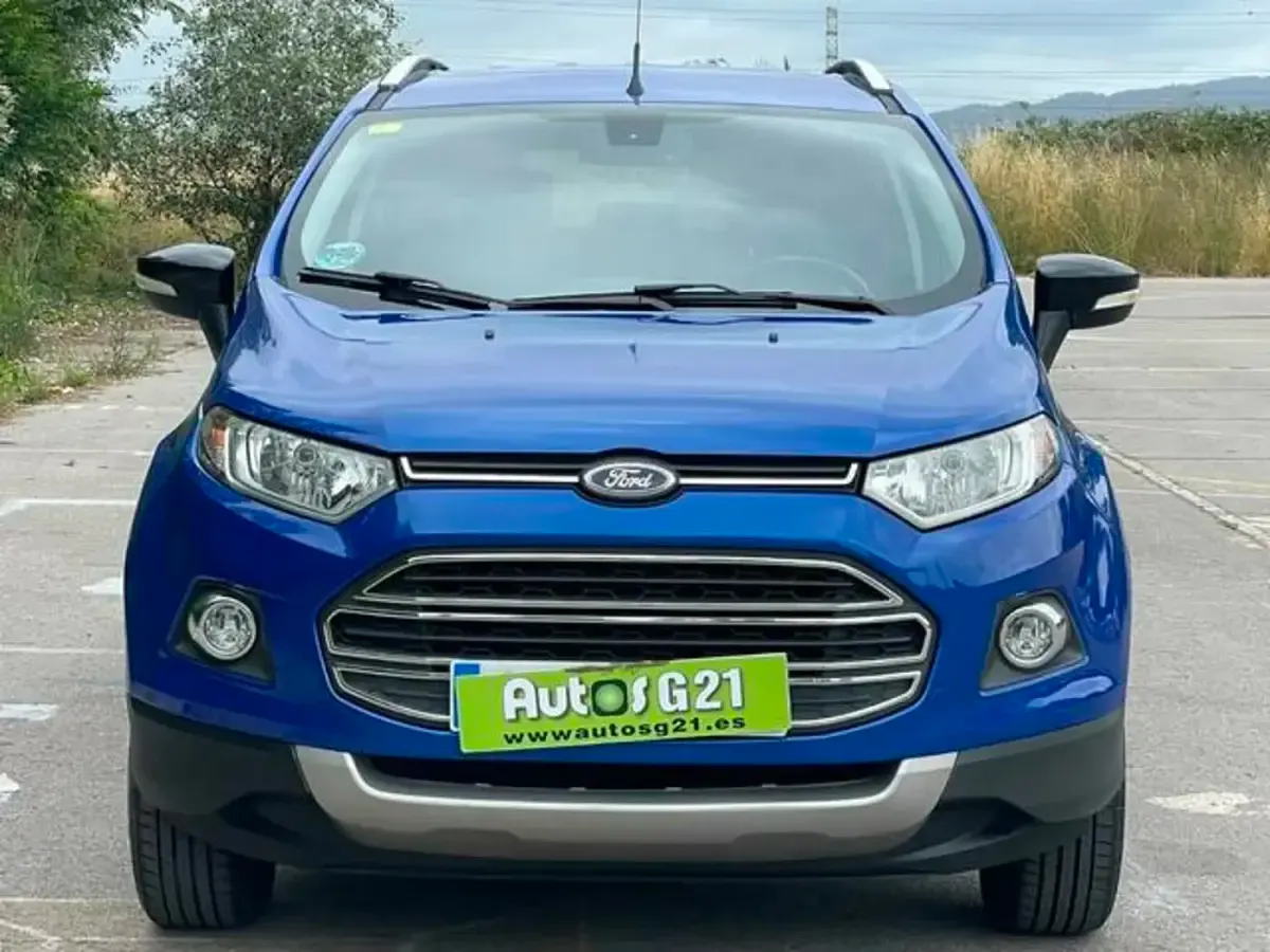 Usado Ford Ecosport Titanium 112 CV (82 kW) 2015 Azul SUV